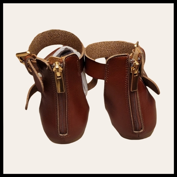 Cognac Zip back Strappy Sandals 10M - Picture 5 of 9